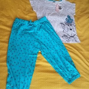 NWT Tom and Jerry pajama set